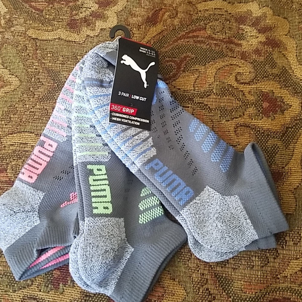 Womens Puma Socks